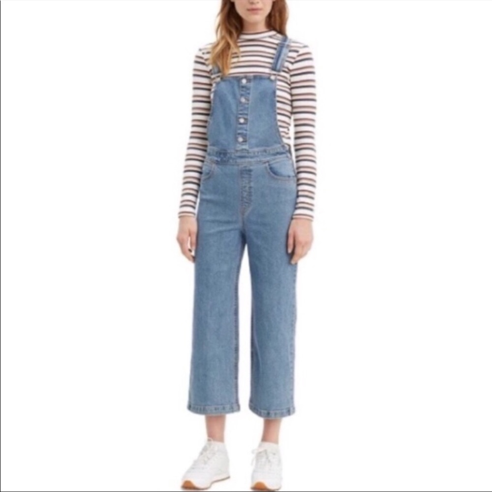 NWT Levi’s Mile High Jean Overalls Size 2/W26